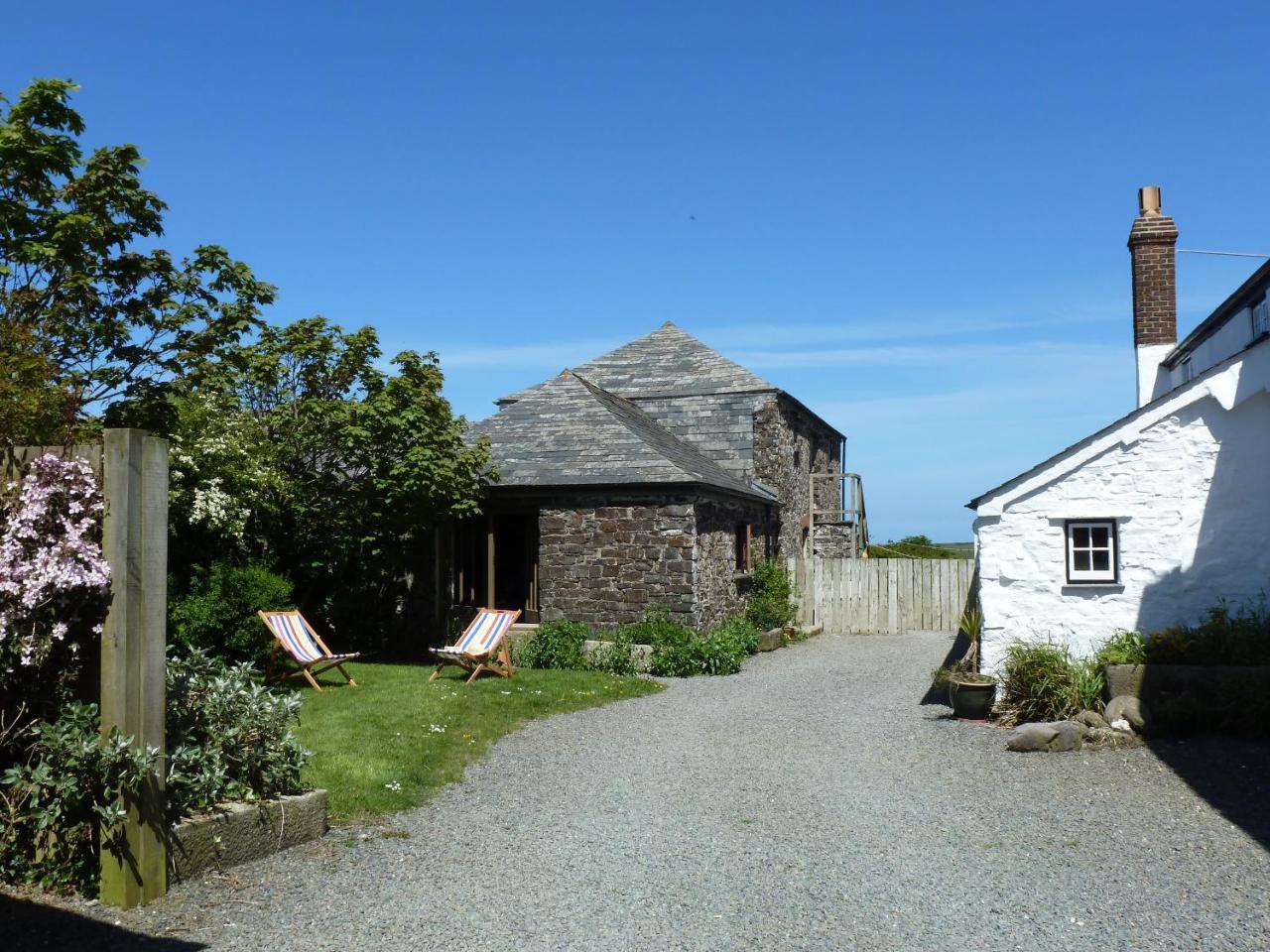 Lower Tresmorn Farmhouse Crackington Haven Exterior foto